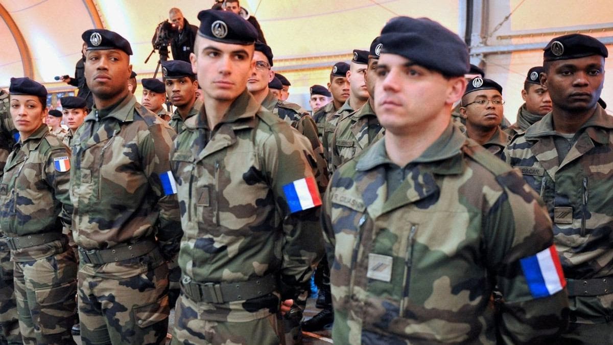 Fransa Savunma Bakan Parly Mali'deki askerlerinin grevinde olduunu aklad