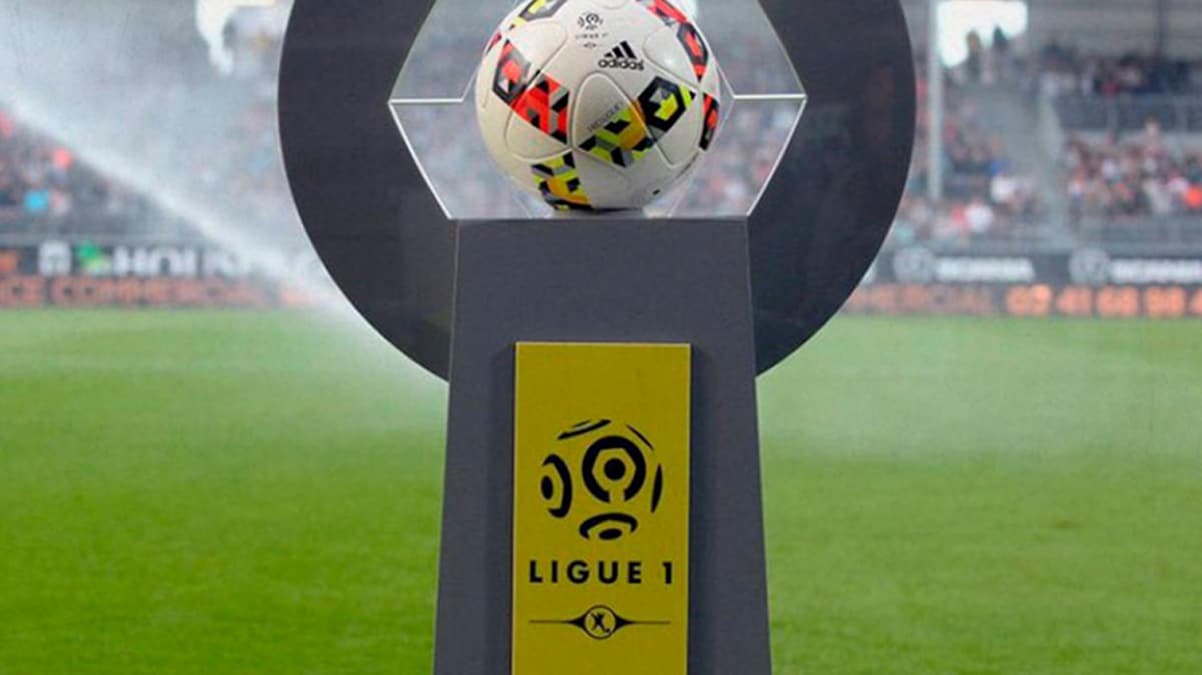 Ligue 1'de ilk d�d�k yar�n �alacak