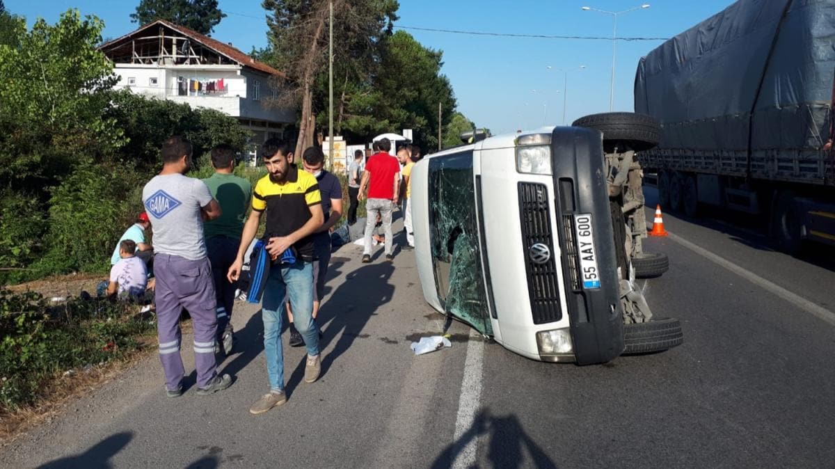 Samsun'da servis minibsnn devrilmesi 16 kii yaraland 