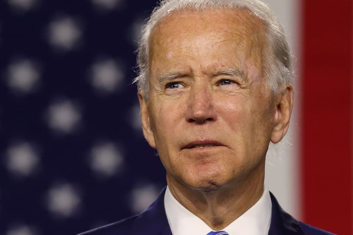 Joe Biden resmen a��kland�