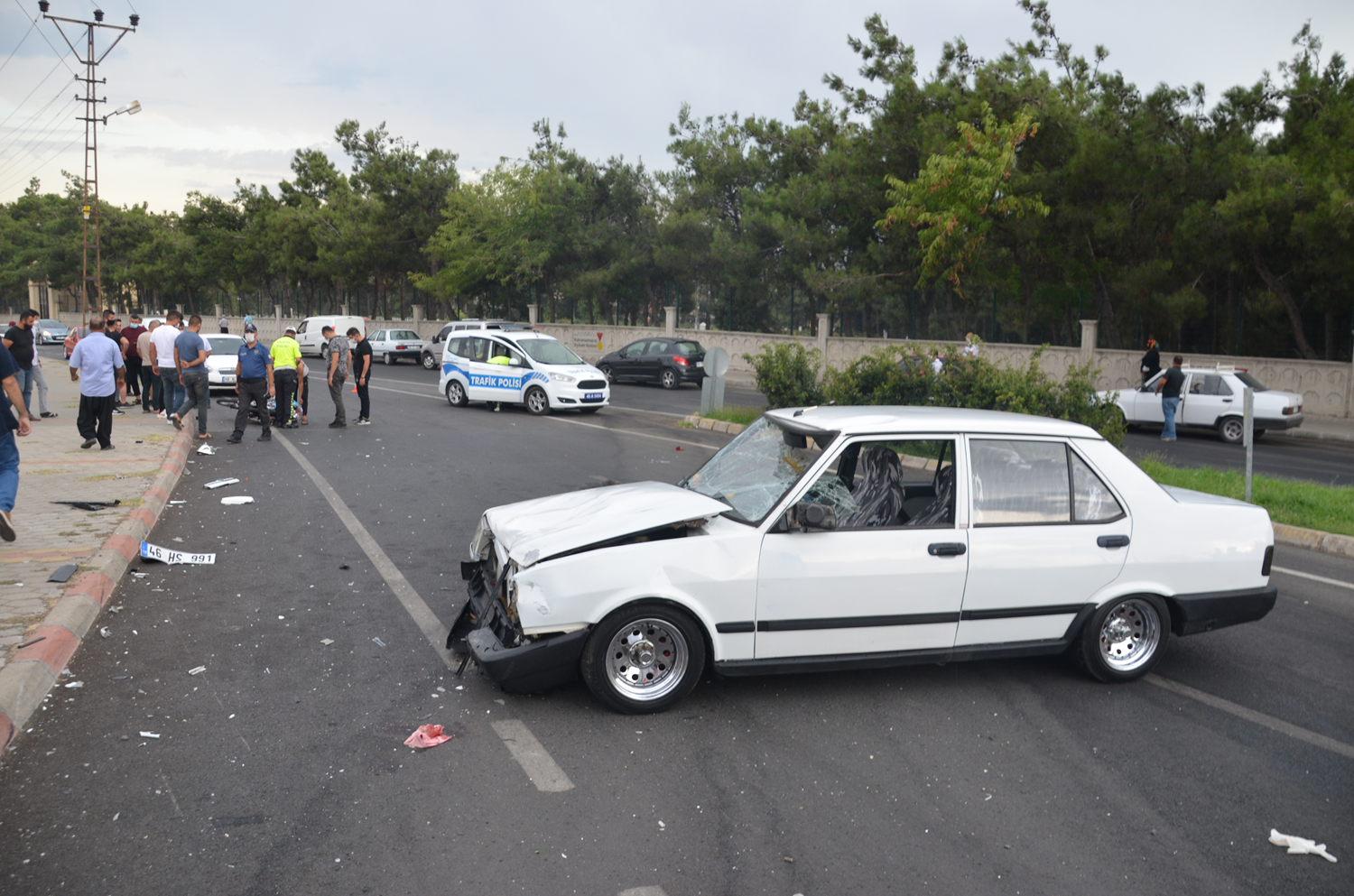 Kahramanmara�'ta ters y�nde giden otomobil motosiklete �arpt�