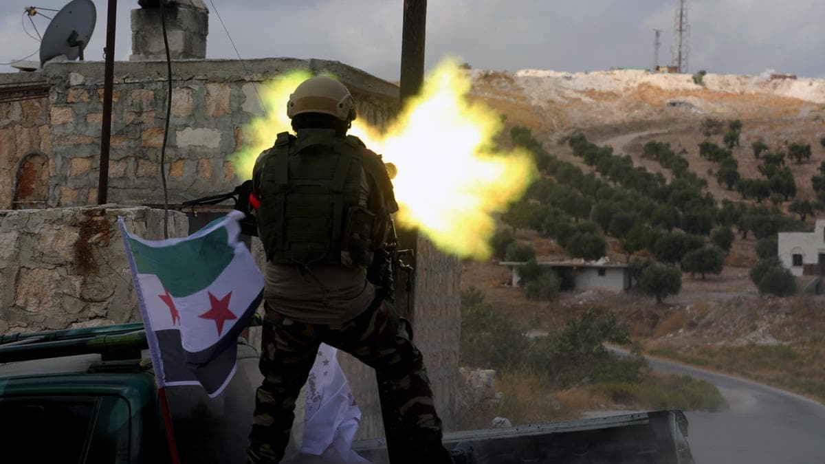 Suriye Milli Ordusu'na 400 yeni asker katld