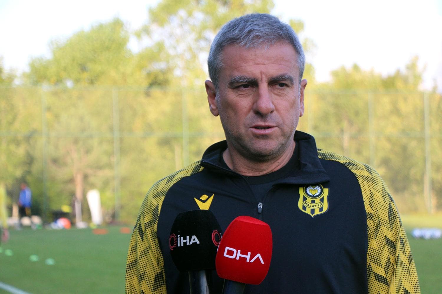 Hamza Hamzao�lu: 'Bu sezon daha �etin ge�ecek'