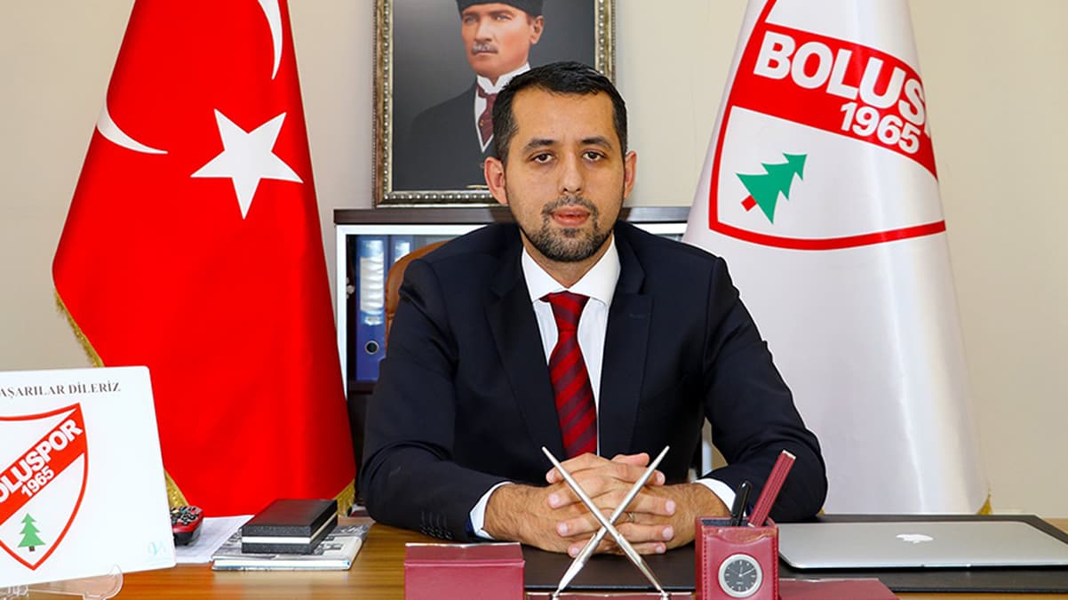 Medipol Ba�ak�ehir'den Boluspor'a sportif direkt�r transferi