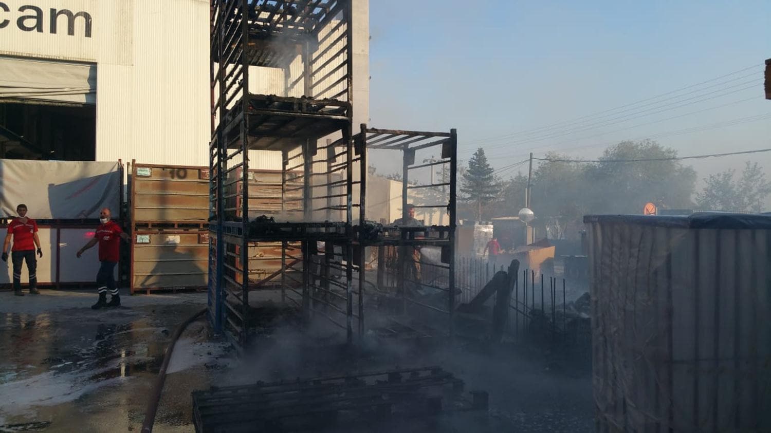 Gebze'de bir fabrikada yang�n