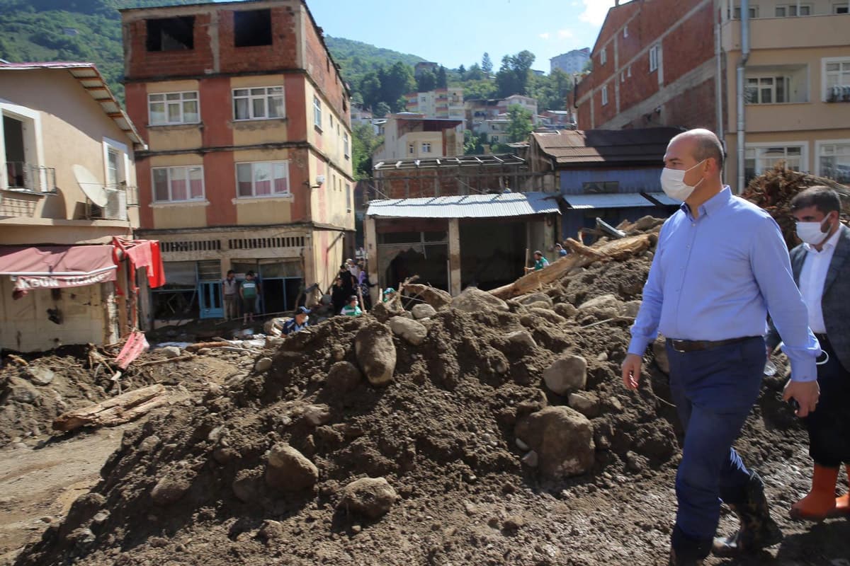 ��i�leri Bakan� S�leyman Soylu: (Giresun'daki sel) Can kayb�m�z 8 oldu