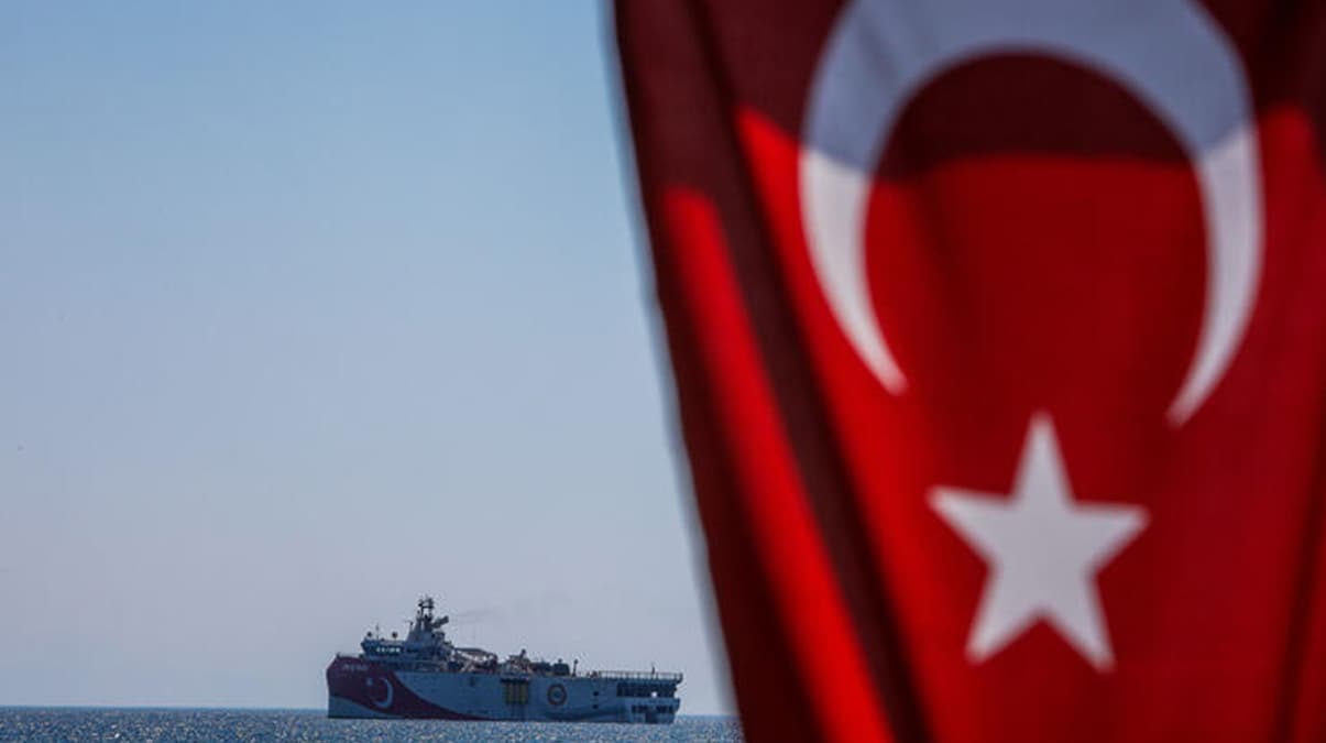 Yunanistan'dan tehlikeli provokasyon! T�rkiye a��k a��k uyard�: Gerginli�i art�r�r