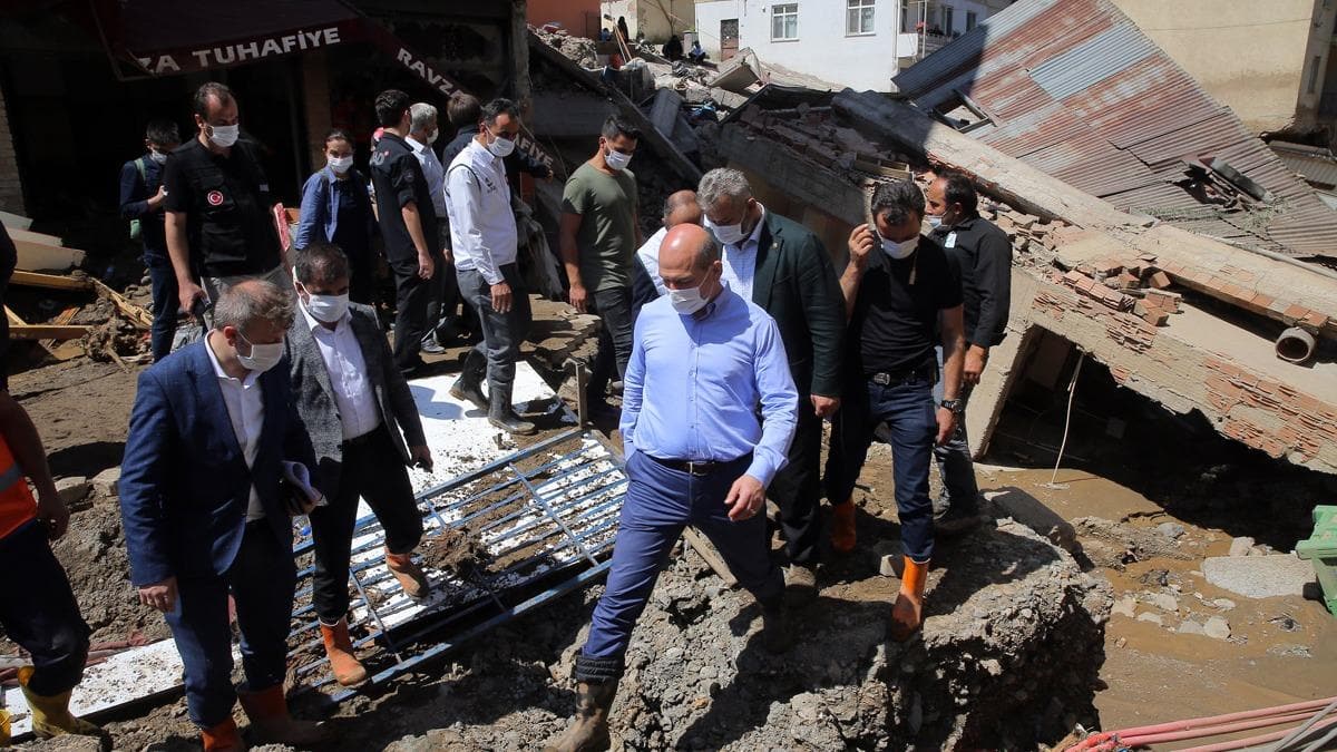Bakan Soylu: u ana kadar 8 vatandamz hayatn kaybetti