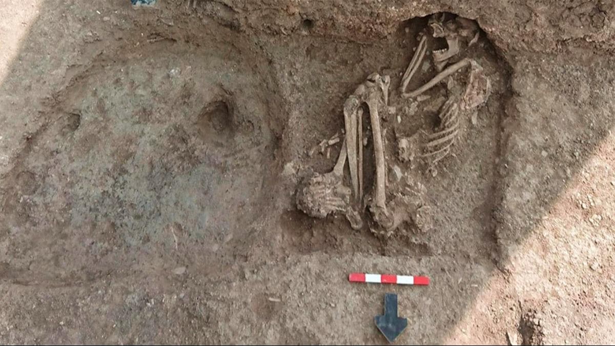 Bat Anadolu'daki ilk yerleim yerlerinden! 8 bin 500 yllk insan iskeleti bulundu