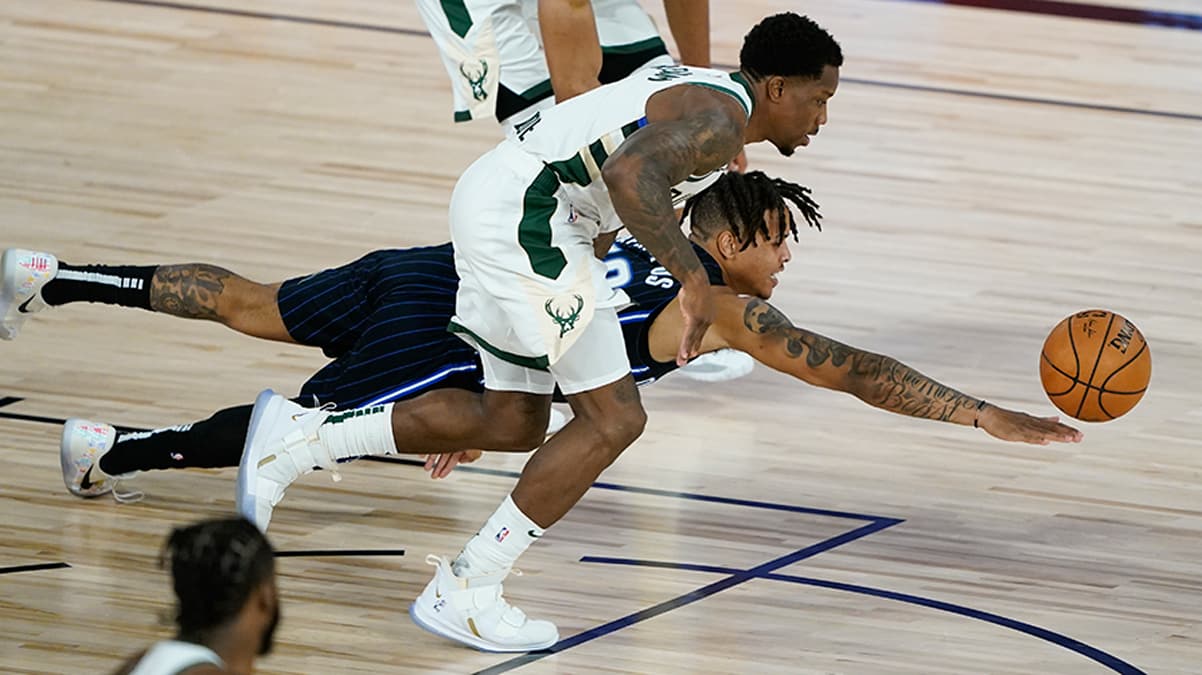 Ersan �lyasova'n�n Milwaukee Bucks'� seride 3-1 �ne ge�ti