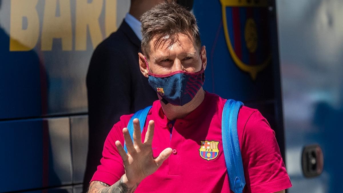 Messi, Barcelona'ya kararn fax ekerek bildirdi