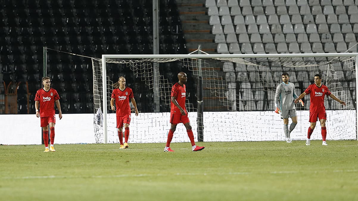 'Be�ikta� Ba�kan� ezik pozisyonda'