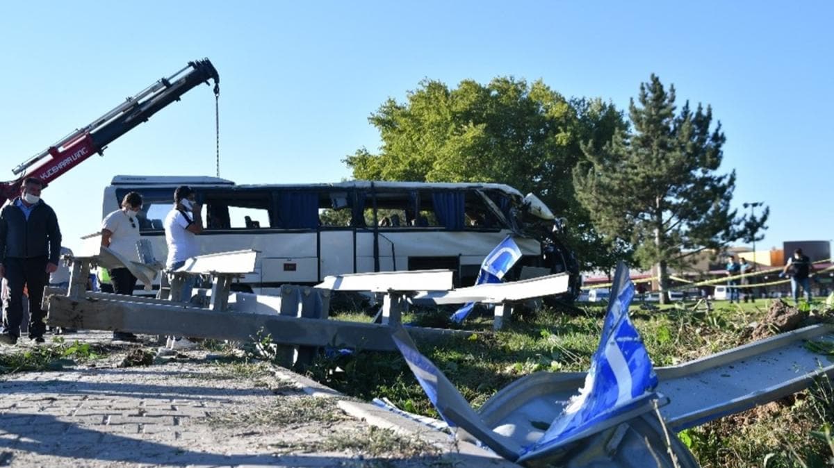 Eskiehir'de kaza: 2 kii hayatn kaybetti