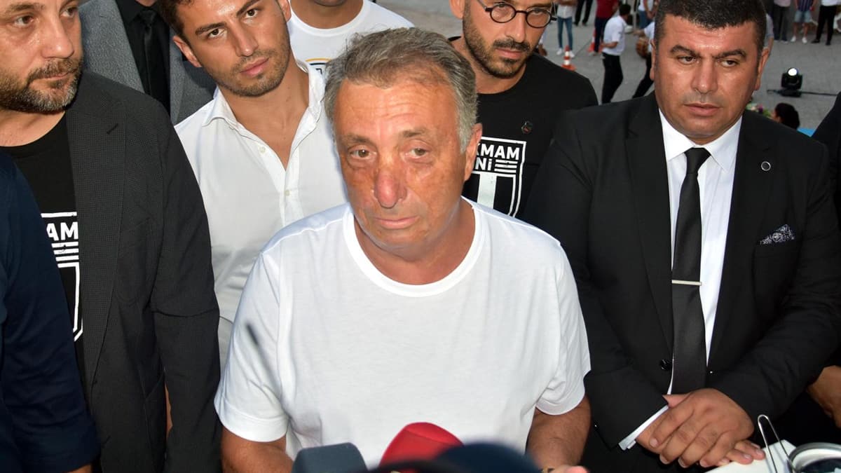 Ahmet Nur �ebi'den transfer a��klamas�