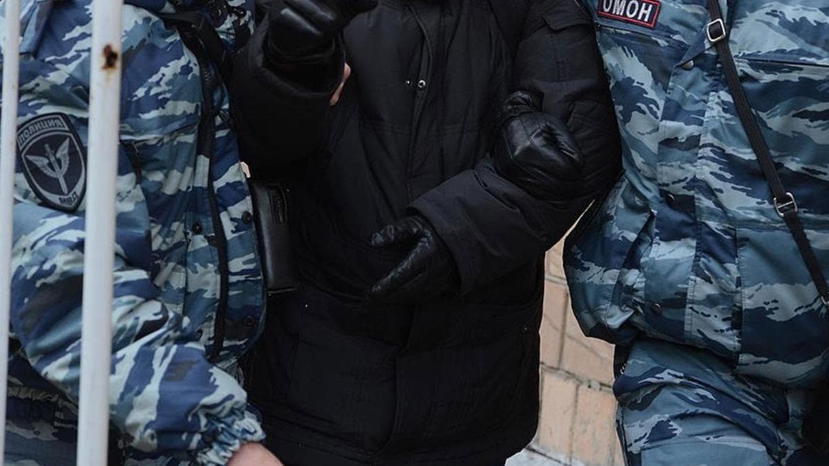 Fransz subay, Rusya iin casusluk yapt iddiasyla tutukland