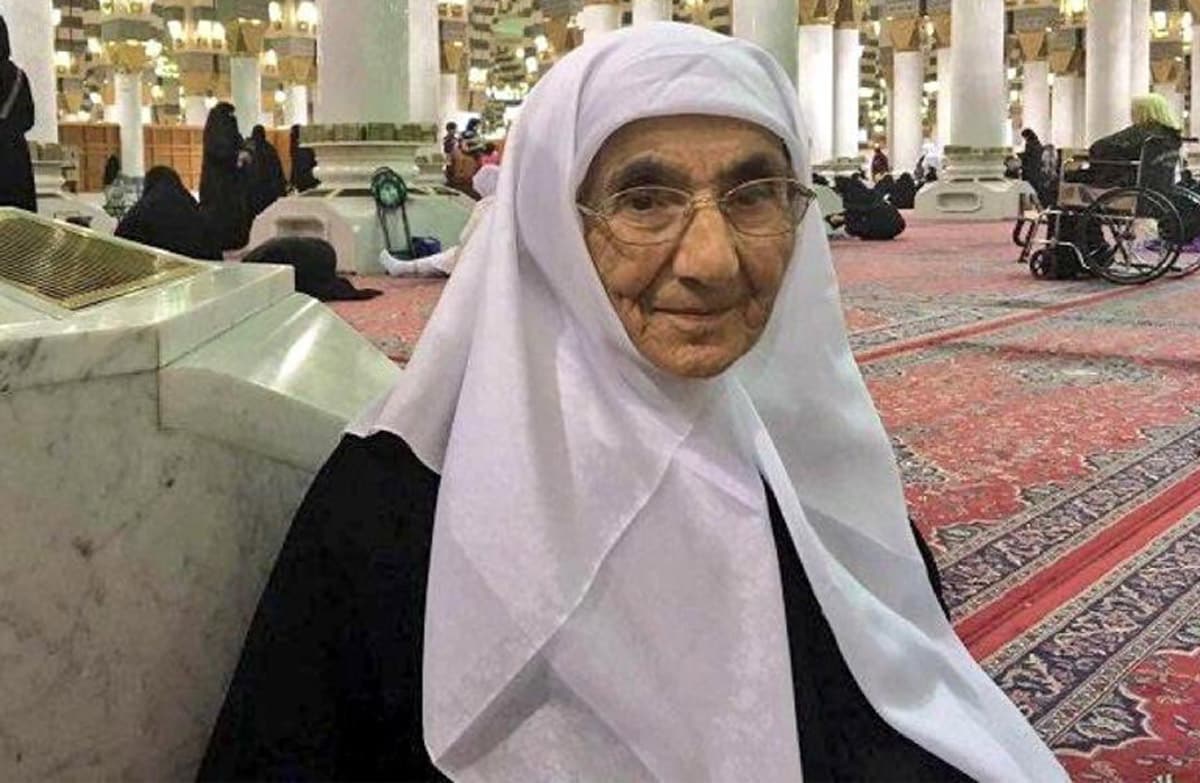 Ay�e H�meyra �kten Medine'de hakk'a y�r�d�