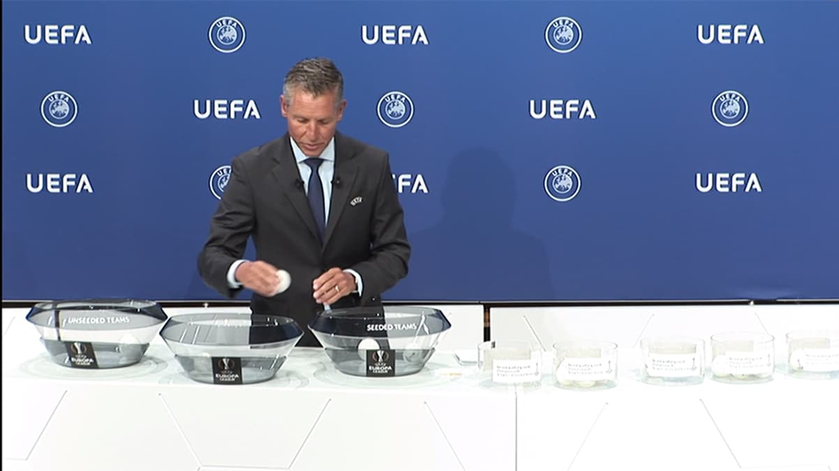 Galatasaray'a Azeri rakip