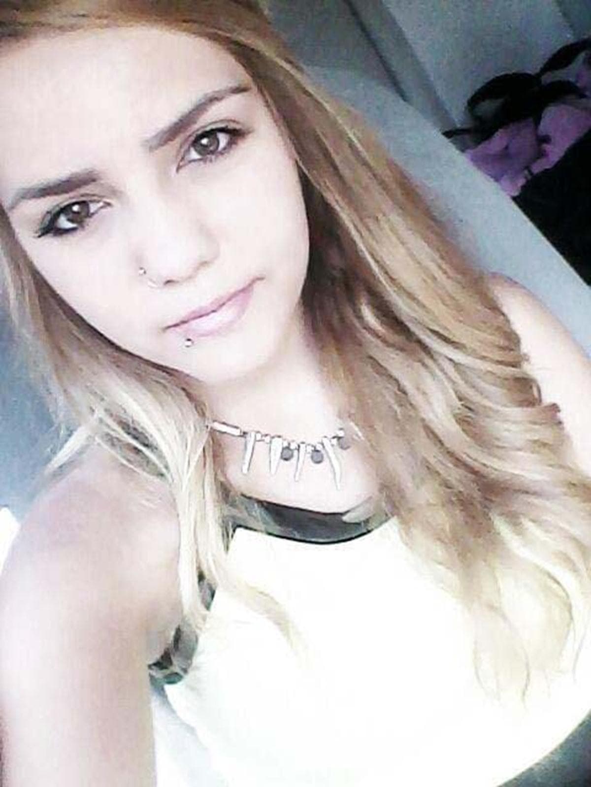 Pompal� t�fekle ate� a��ld�: 19 ya��ndaki gen� k�z hayat�n� kaybetti