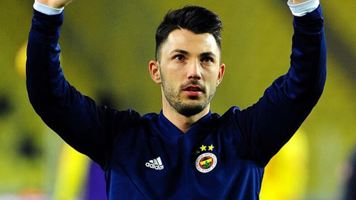 Tolgay Arslan'dan veda mesaj�