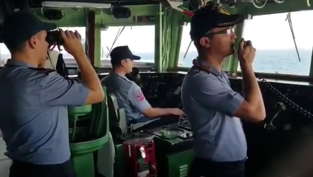 D�nyan�n g�z� bu b�lgede! TCG Gediz'in 2. komutan� b�yle seslendi