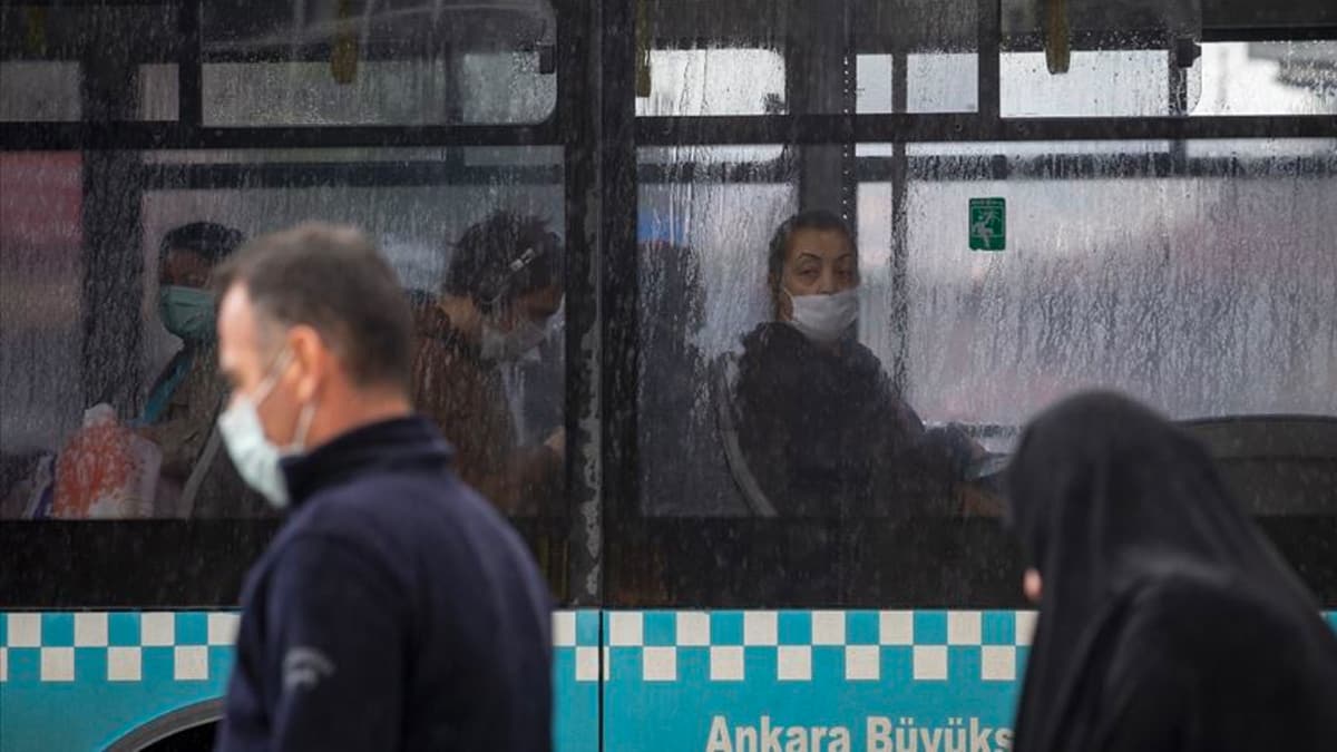 Vaka say�lar� art�yor! Bakan Koca en �ok hasta g�r�len ili a��klad�