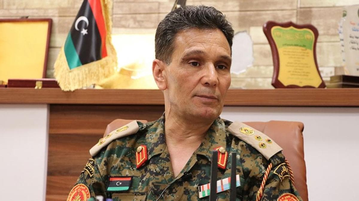Libya ordusu, Trablus'un dousunda Hafter milislerine ait bir helikopter ele geirdi