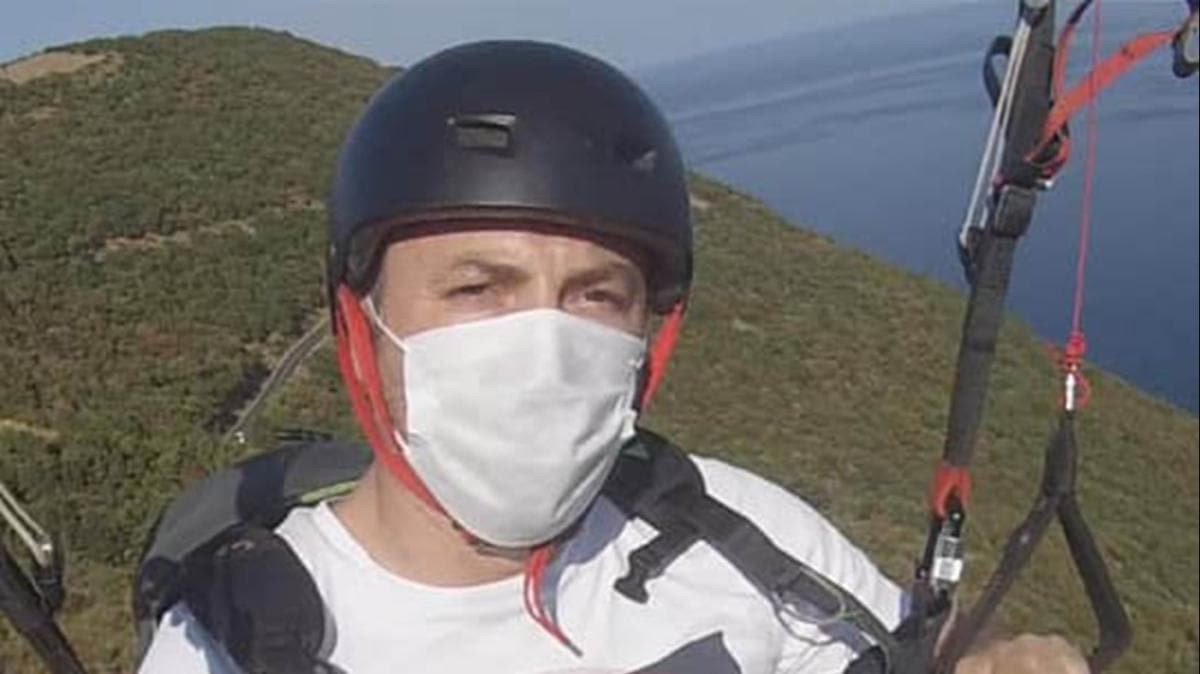 Yama parat pilotu gkyznde maske takarak koronavirs nlemlerine dikkat ekti