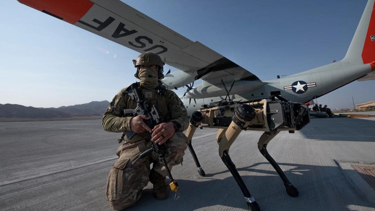 ABD ordusu s gvenlii iin ''robot kpekleri'' test etti