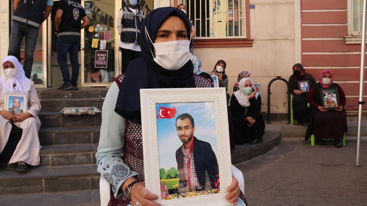 Diyarbakr annelerinin evlat nbeti sryor: Allah hakkmz PKK'ya, HDP'ye brakmasn