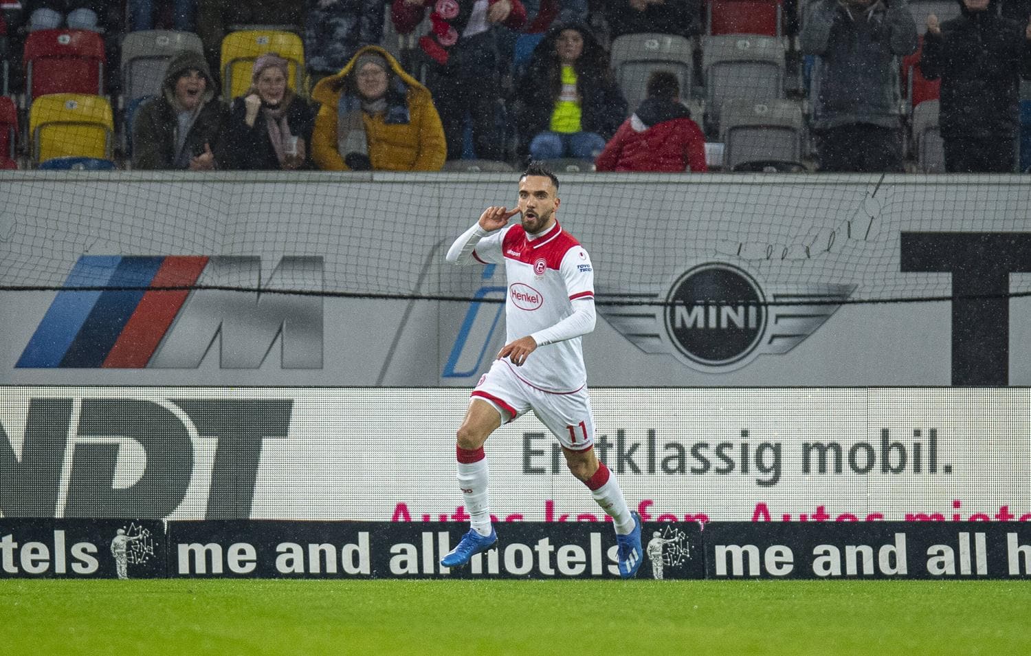Kenan Karaman T�rkiye'ye transfer olmak istiyor