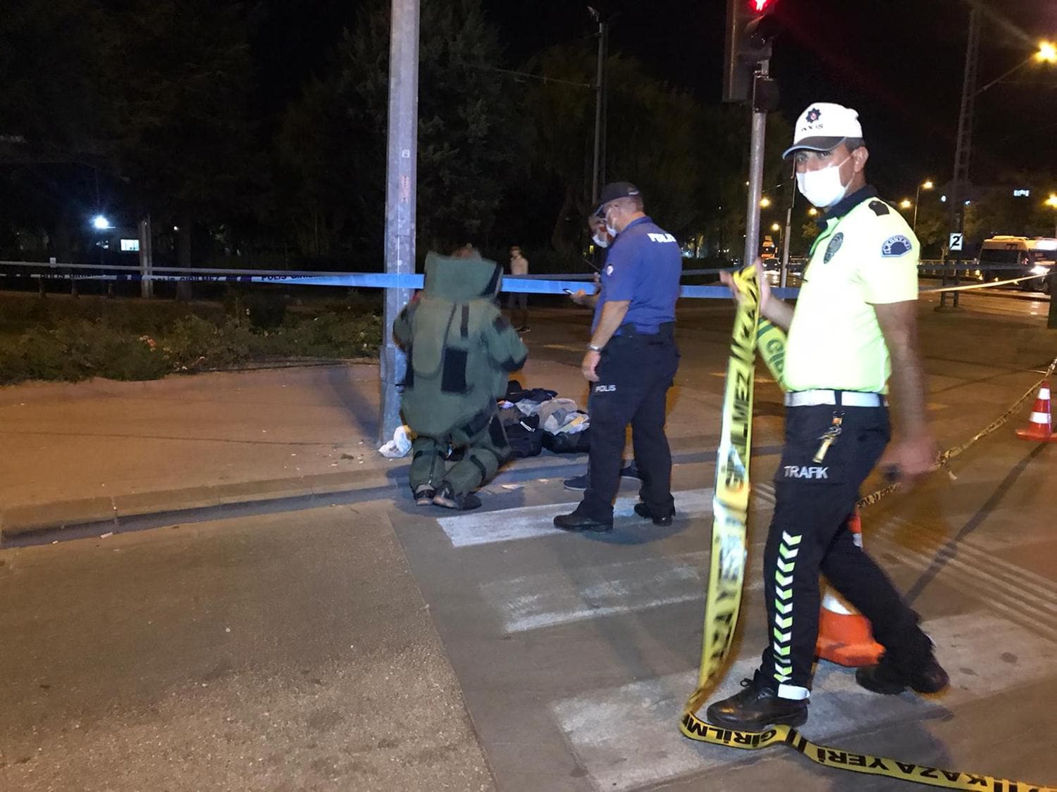 Otob�s terminali valiz pani�e neden oldu