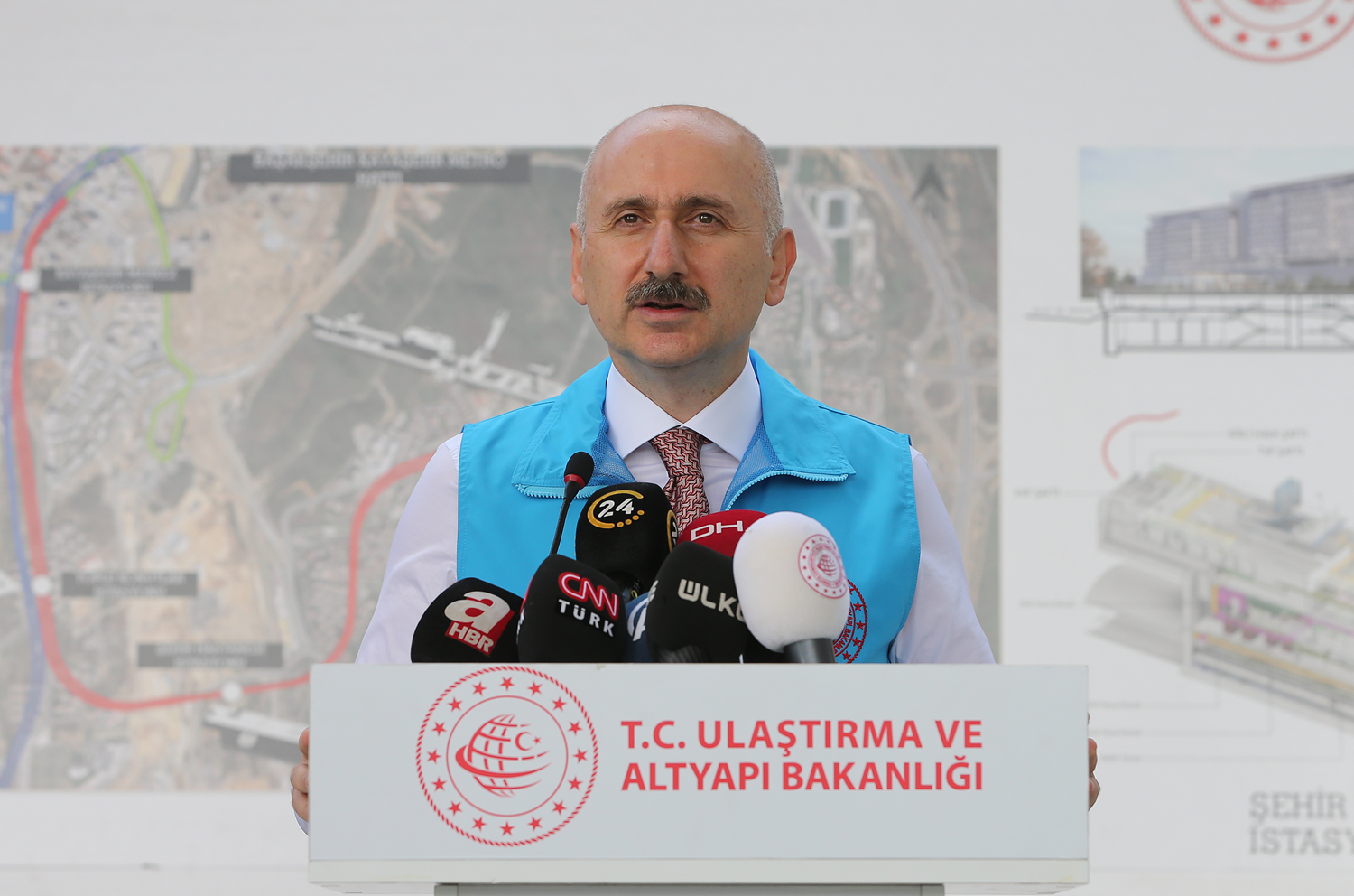 Bakan Karaismailo�lu: Ba�ak�ehir-Kaya�ehir Metro Hatt� 18 ayda tamamlanacak