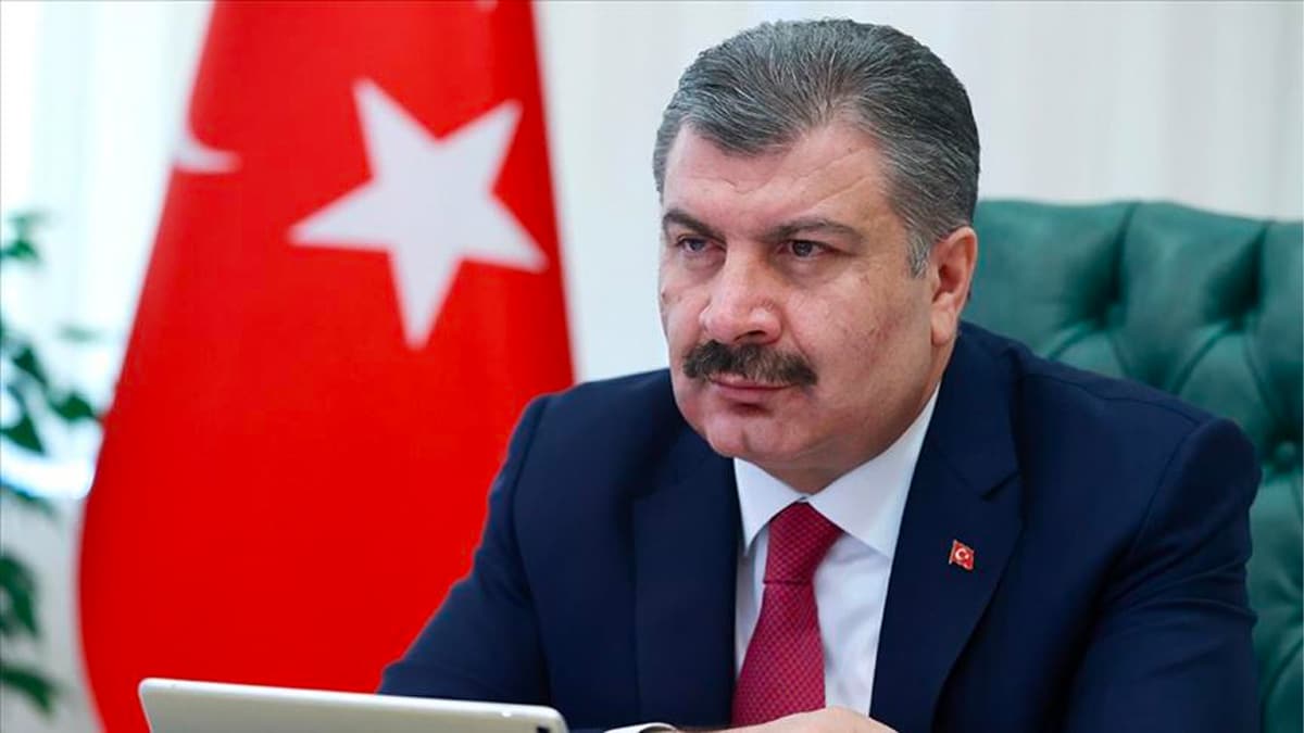 Bakan Koca'dan Merve Mercan payla��m�: Annesi gibi sa�l�k �al��an� olarak aram�za kat�lacakt�