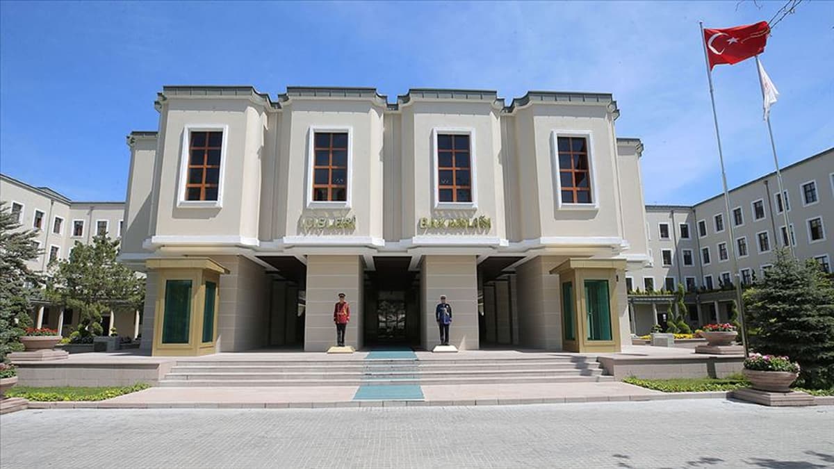 ��i�leri Bakanl��� harekete ge�ti! Uymayanlar yurt veya pansiyonlara...