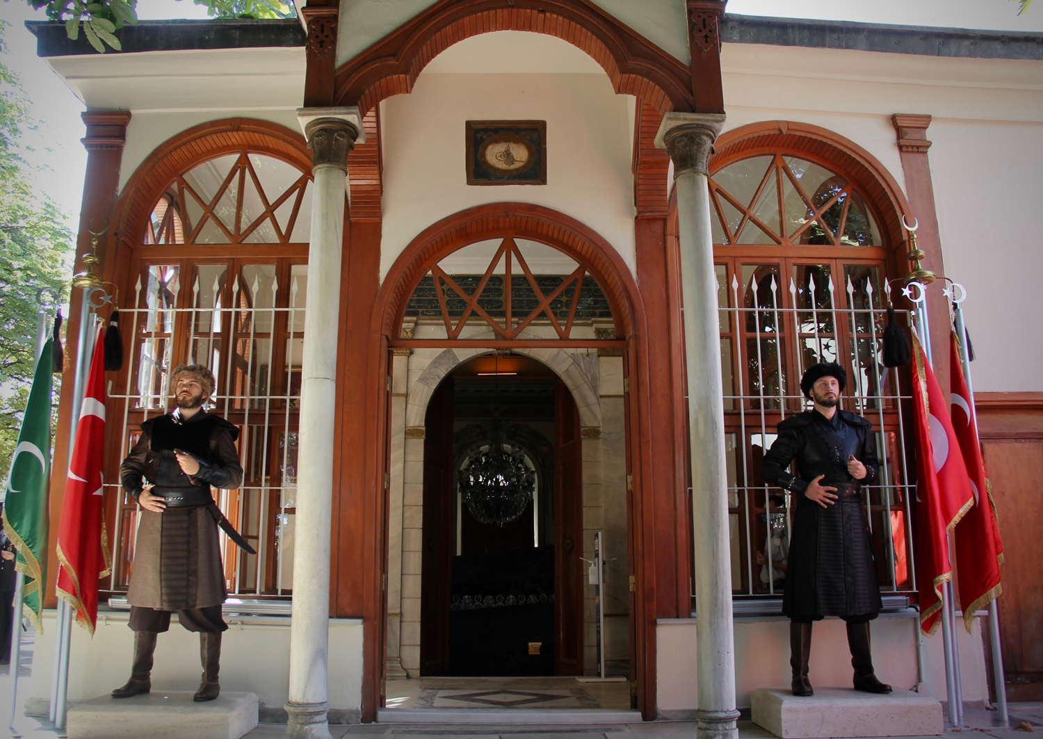 Osman Gazi'ye sayg� n�beti ba�lad�