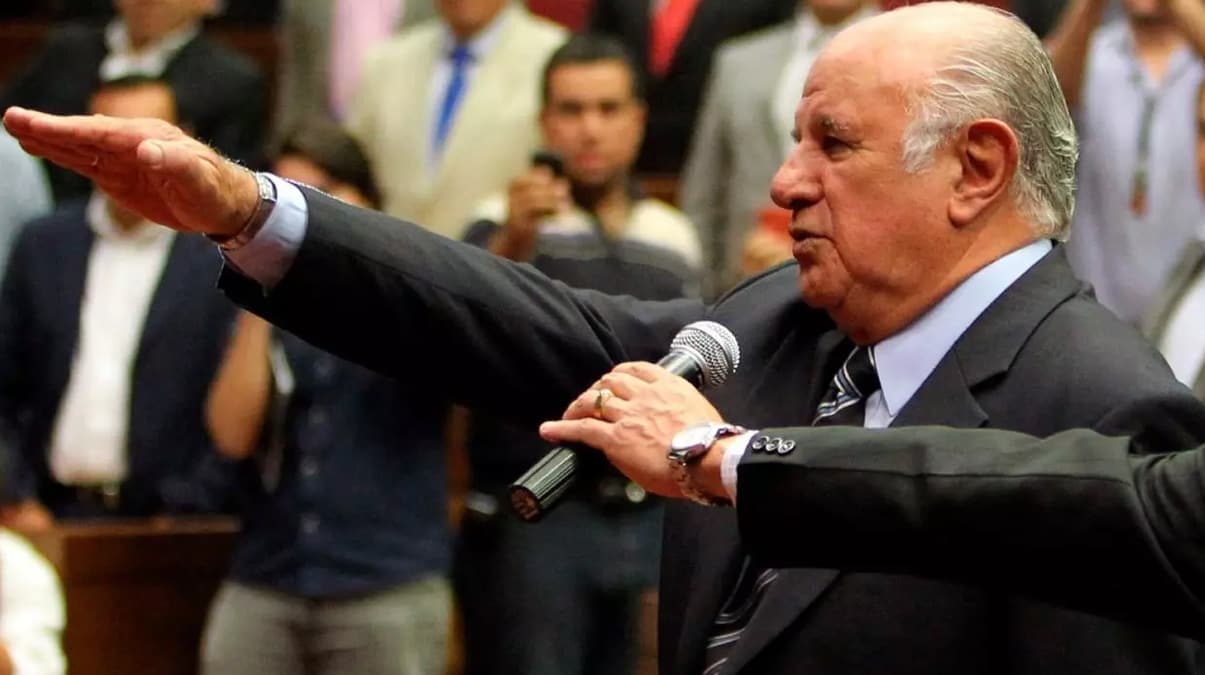 Paraguay eski devlet ba�kan� yard�mc�s� Denis'in ka��r�ld��� san�l�yor