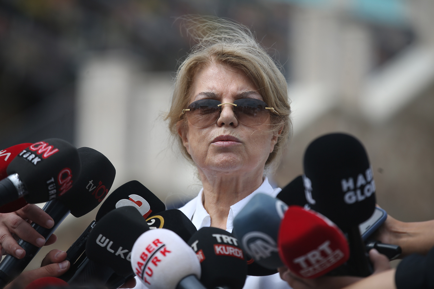 Eski Ba�bakan �iller: Hedef al�nan Cumhuriyetimiz, demokrasimizdi