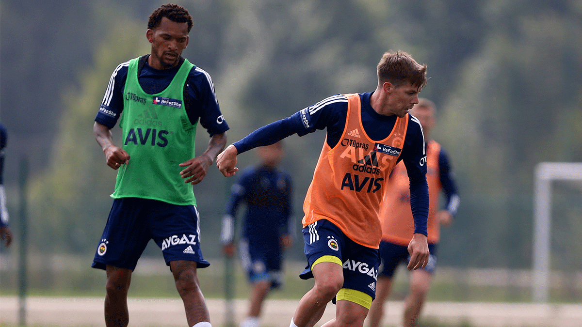 Fenerbah�e, Miha Zajc'� Genoa'ya kiralad�