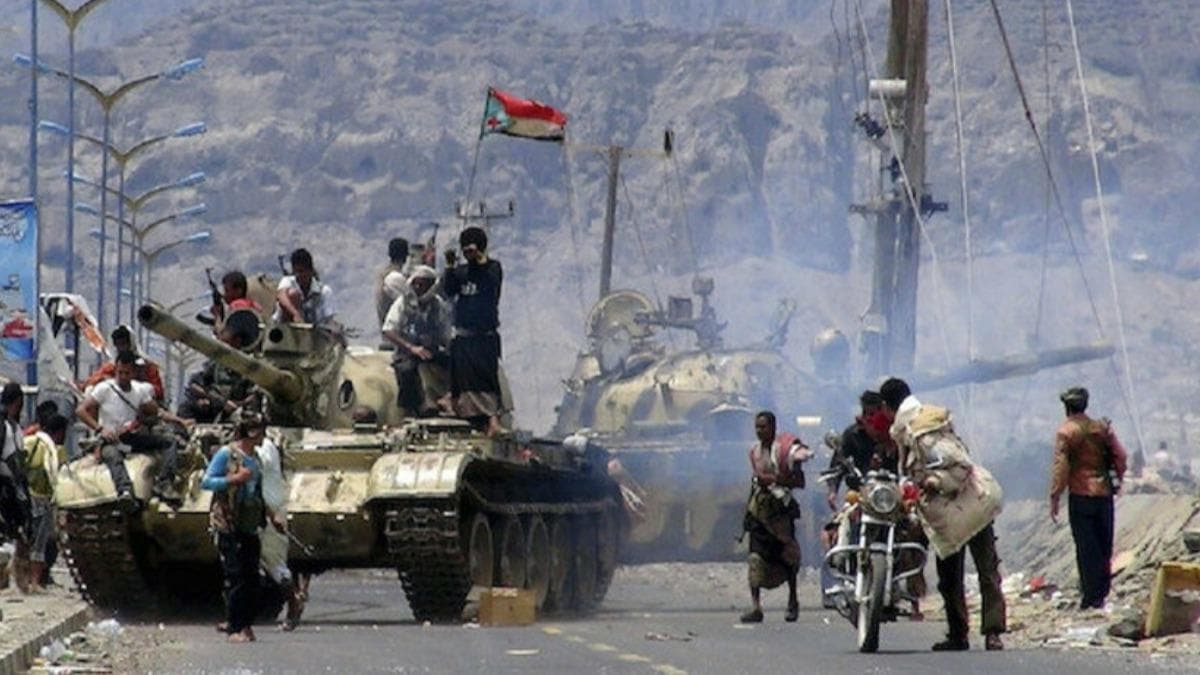 Yemenli hkmet yetkilisinden, ''igalci devlet'' dedii BAE'nin lkeden karlmas ars