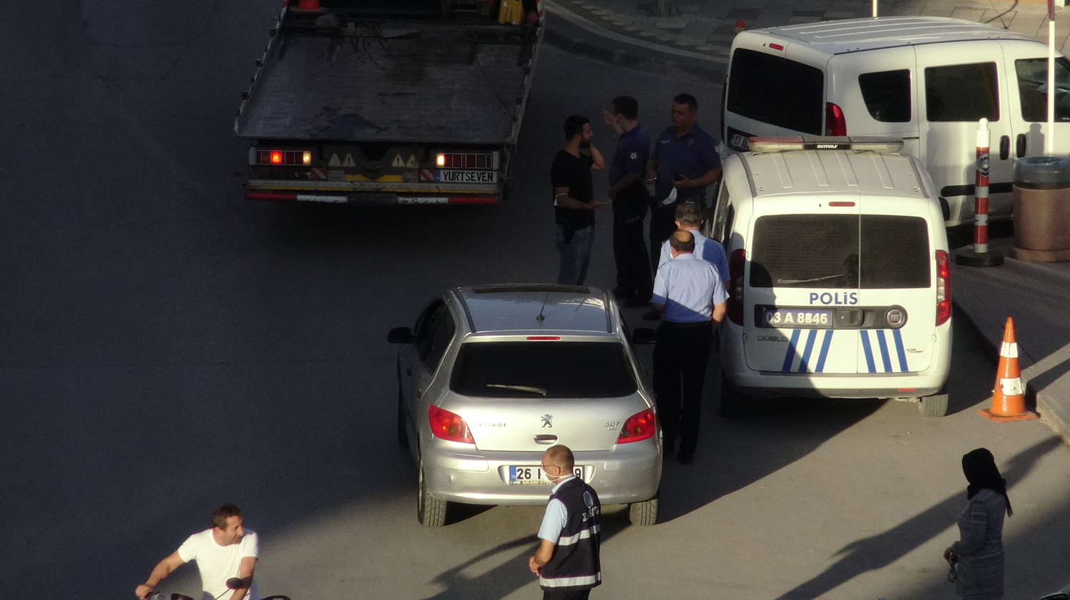Afyonkarahisar'da otomobil �alan ki�i tutukland�