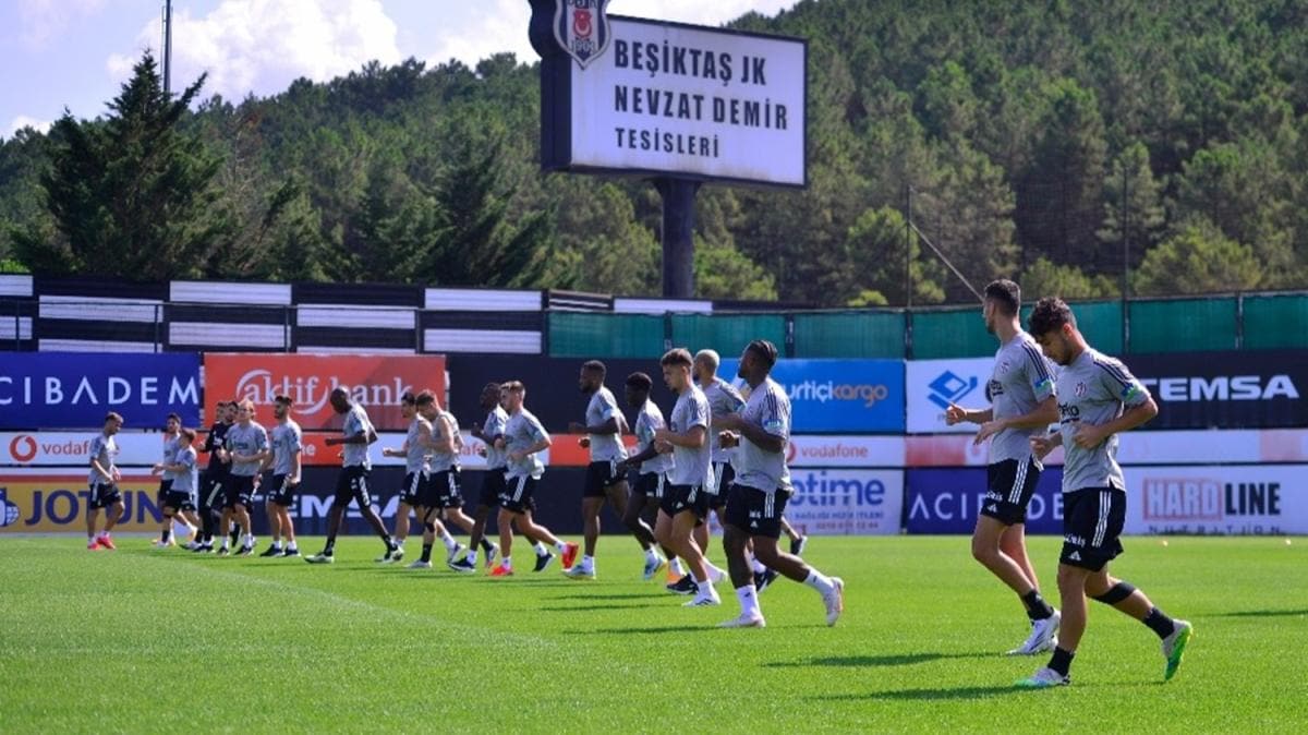 Beikta, Antalyaspor mesaisine balad