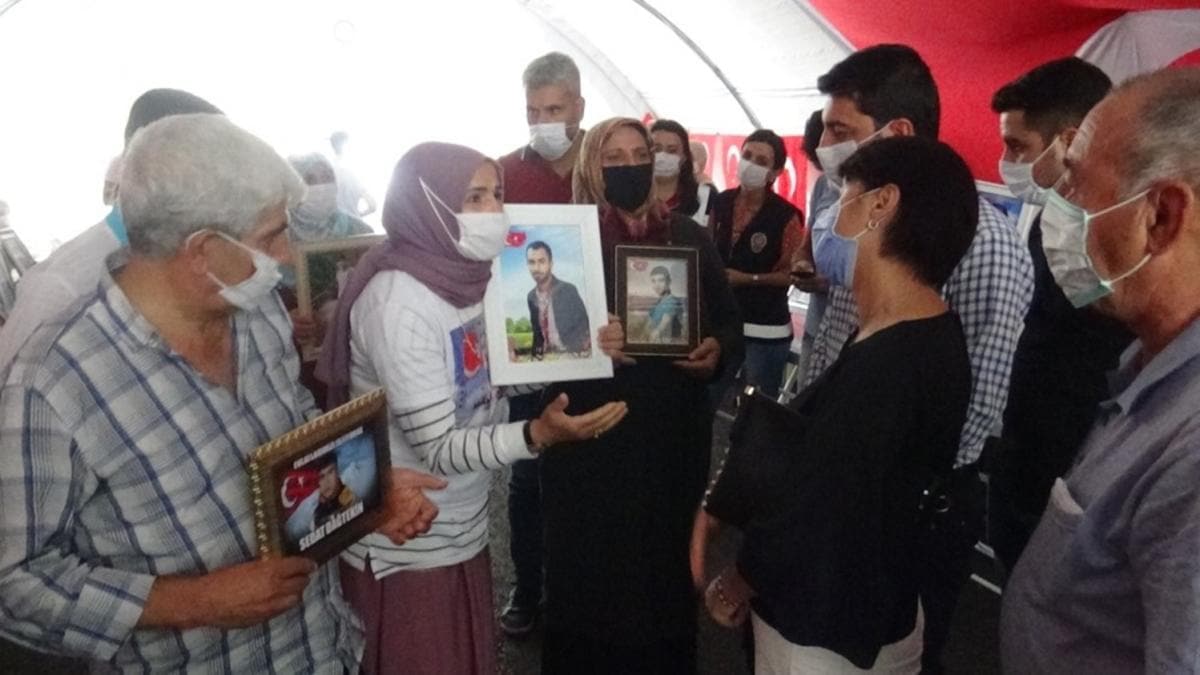 Ziyaret iin HDP'den izin alan CHP heyetine evlat nbetindeki ailelerden tepki: Gelmenizi istemiyoruz