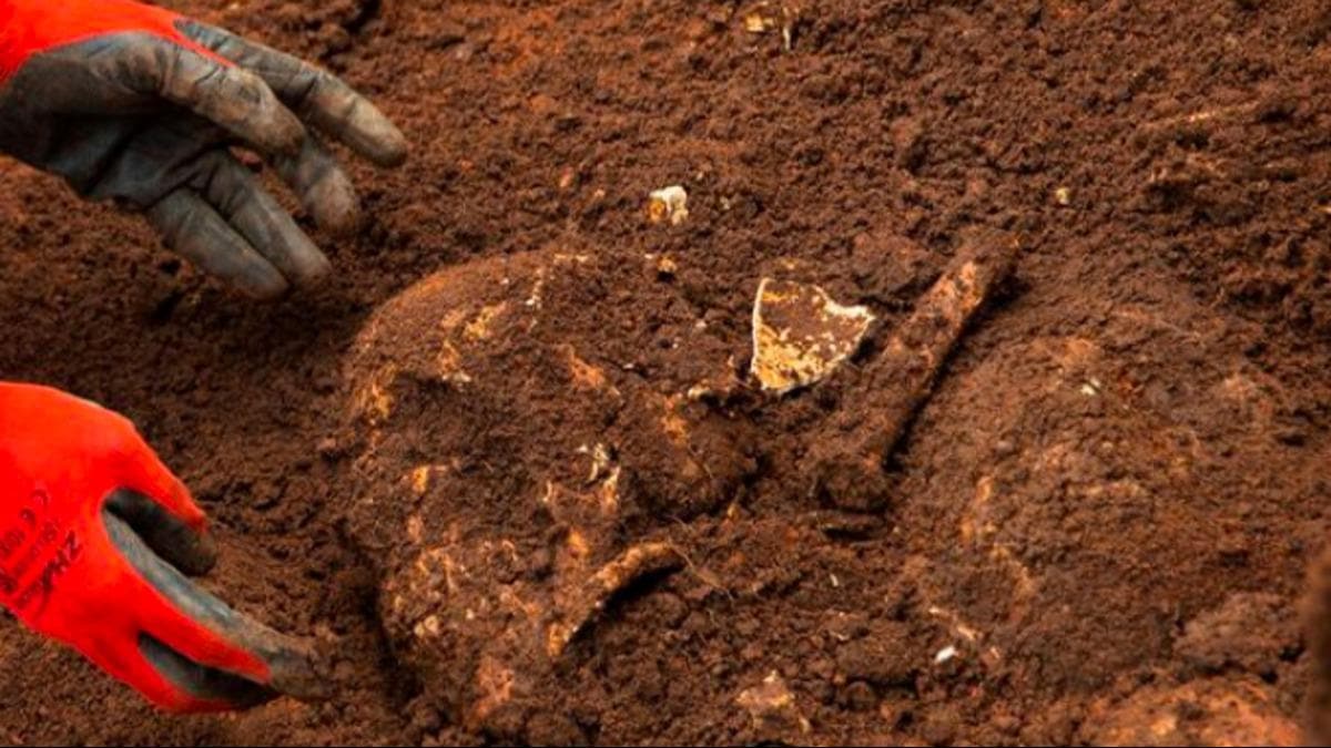 1972 Hutu Soykrm'na ait olduu tespit edildi: ki yeni toplu mezar bulundu
