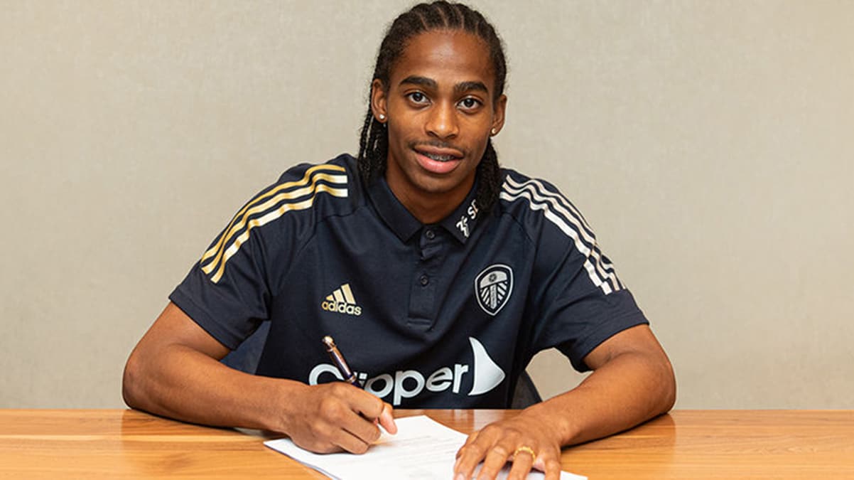 Feyenoord'dan Leeds United'a 18'lik transfer