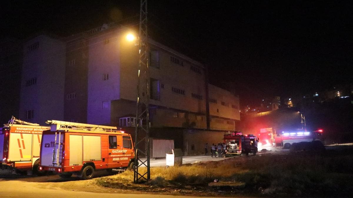 Gaziantep'te ayakkab fabrikasnda yangn 