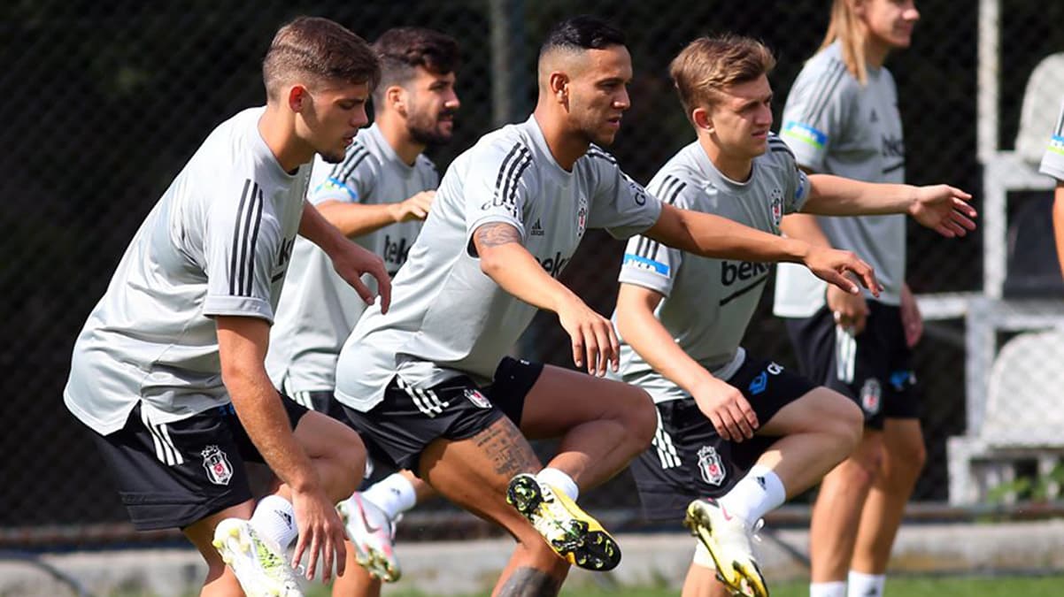 Josef de Souza, Be�ikta�'ta mesaiye ba�lad�