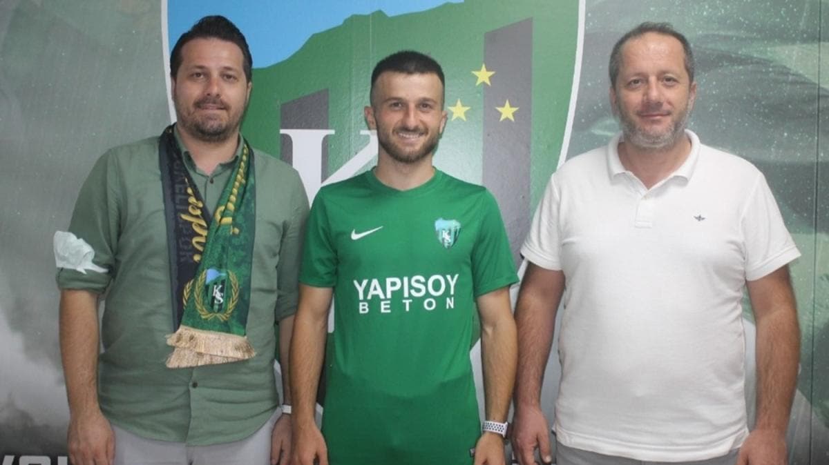 Trabzonspor, Murat Cem Akpnar' Kocaelispor'a kiralad