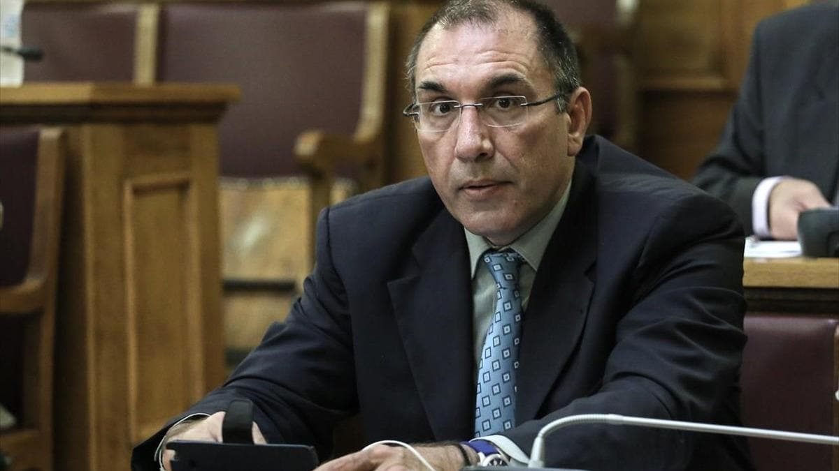 Yunan milletvekili Dimitris Kammenos: Yunanistan Lahey'e giderse Meis'i kaybeder