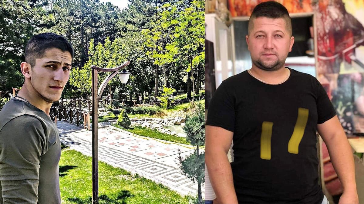 Afyon'da otomobil motosiklete �arpt�: 2 karde� �ld�