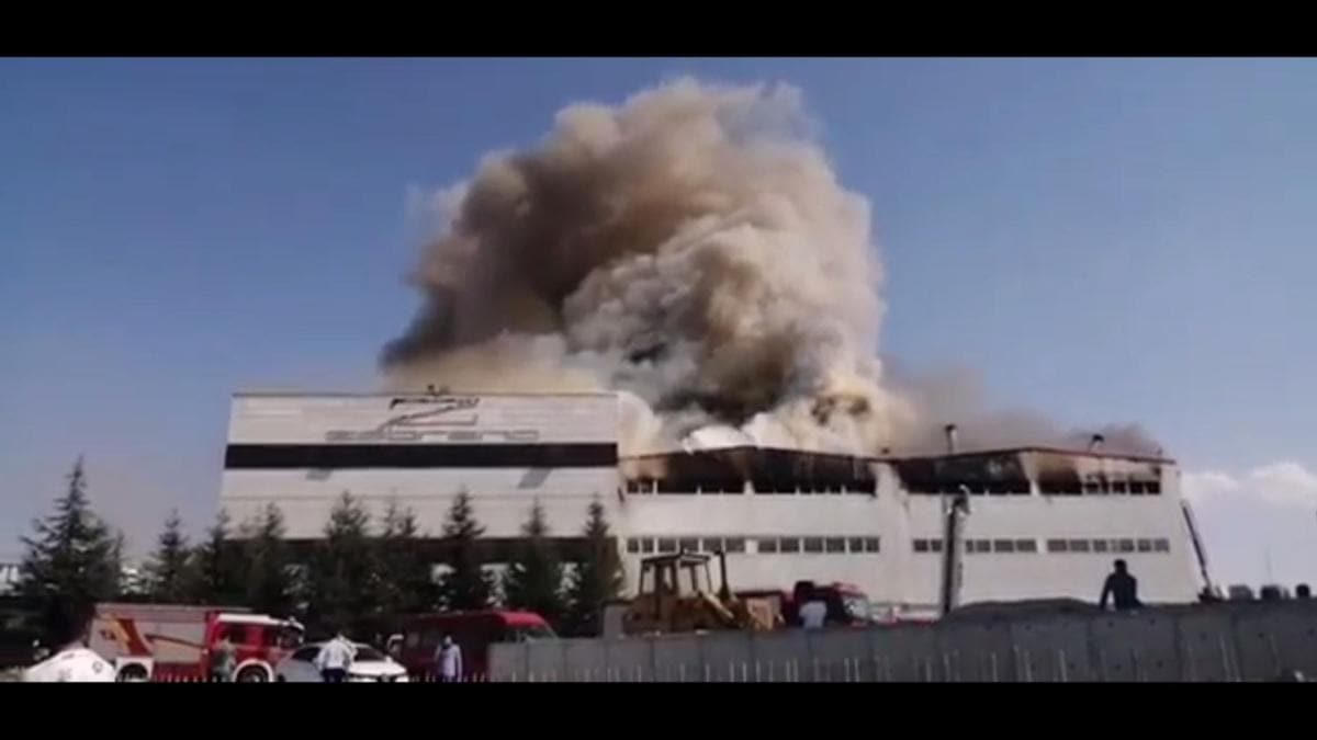 Ankara'da bir fabrikada yangn kt